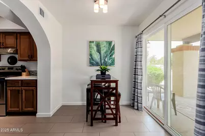 811 E Eugie Avenue, Phoenix, AZ 85022 - Photo 10