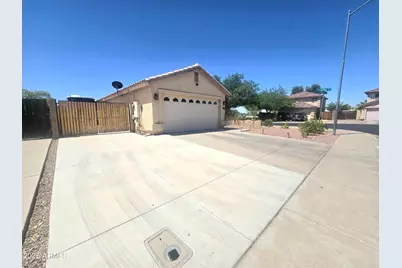 13037 W Laurel Lane, El Mirage, AZ 85335 - Photo 2