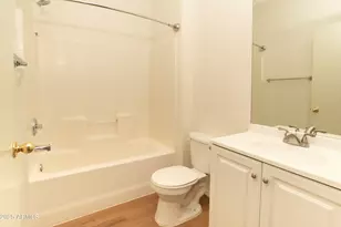 455 S Mesa Dr, Mesa, AZ 85210 - Photo 10