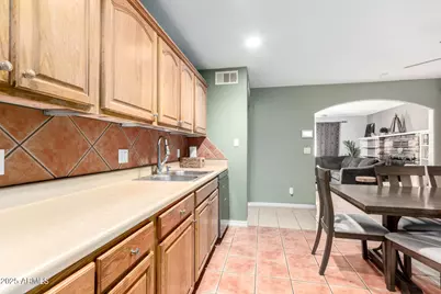 2064 W 2nd Street, Mesa, AZ 85201 - Photo 6