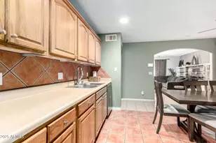 2064 W 2nd St, Mesa, AZ 85201 - Photo 6