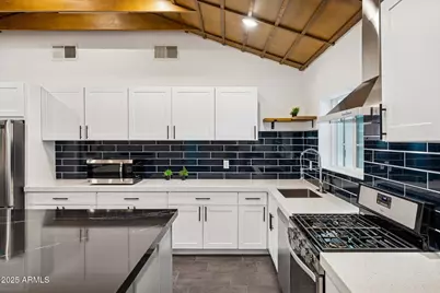 6628 N 2nd Avenue, Phoenix, AZ 85013 - Photo 14