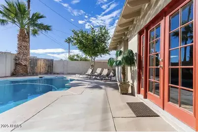 8447 E Sheridan Street, Scottsdale, AZ 85257 - Photo 2