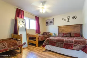 8447 E Sheridan St, Scottsdale, AZ 85257 - Photo 22