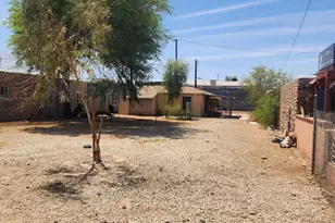 2825 E Adams St, Phoenix, AZ 85034 - Photo 1