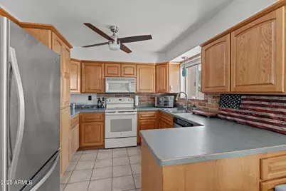 665 W Chaparral Road, Wickenburg, AZ 85390 - Photo 16