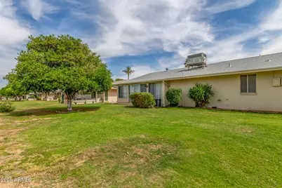 10724 W Cheryl Drive, Sun City, AZ 85351 - Photo 38