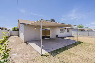 3017 N 46th Drive, Phoenix, AZ 85031 - Photo 16