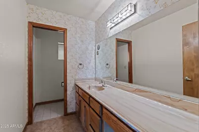 27610 W Gill Road, Morristown, AZ 85342 - Photo 24