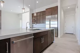 1904 E Creek Canyon Rd, Phoenix, AZ 85086 - Photo 28