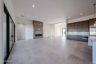 1904 E Creek Canyon Road, Phoenix, AZ 85086 - Photo 12