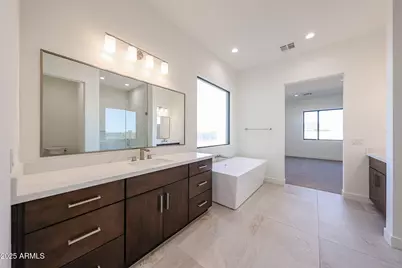 1904 E Creek Canyon Road, Phoenix, AZ 85086 - Photo 44