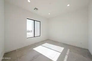 1904 E Creek Canyon Rd, Phoenix, AZ 85086 - Photo 6