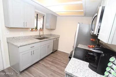 3119 W Cochise Drive #106, Phoenix, AZ 85051 - Photo 2