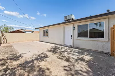 2739 E Tamarisk, Phoenix, AZ 85040 - Photo 1