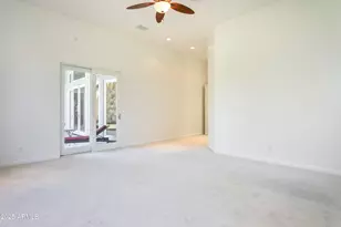 316 E Bethany Home Rd, Phoenix, AZ 85012 - Photo 22