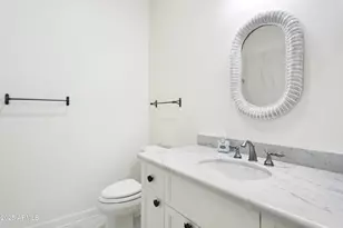 316 E Bethany Home Rd, Phoenix, AZ 85012 - Photo 32