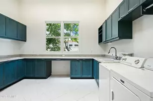 316 E Bethany Home Rd, Phoenix, AZ 85012 - Photo 34