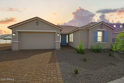 10201 W Weldon Avenue, Avondale, AZ 85392 - Photo 1