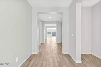 10201 W Weldon Avenue, Avondale, AZ 85392 - Photo 34