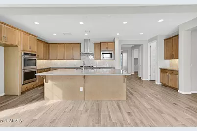 10201 W Weldon Avenue, Avondale, AZ 85392 - Photo 14