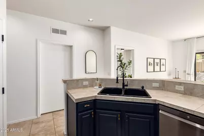 12642 N Mountainside Drive #B, Fountain Hills, AZ 85268 - Photo 10