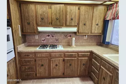 2501 W Wickenburg Way #10, Wickenburg, AZ 85390 - Photo 12