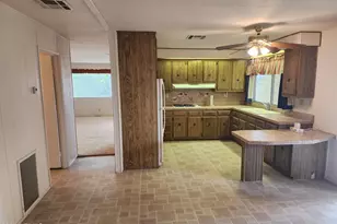 2501 W Wickenburg Way, Wickenburg, AZ 85390 - Photo 10