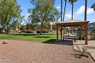 1111 E Turney Ave, Phoenix, AZ 85014 - Photo 18