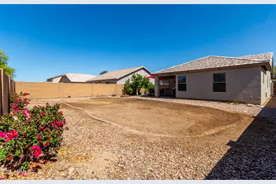 1634 E Harwell Road, Phoenix, AZ 85042 - Photo 32