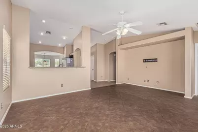 1634 E Harwell Road, Phoenix, AZ 85042 - Photo 6