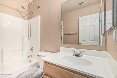 1634 E Harwell Road, Phoenix, AZ 85042 - Photo 30