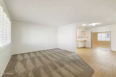 10222 N 105th Drive, Sun City, AZ 85351 - Photo 4