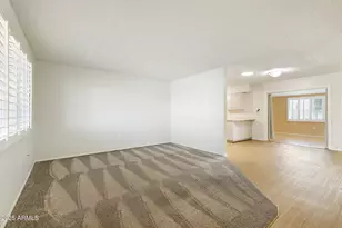 10222 N 105th Dr, Sun City, AZ 85351 - Photo 4