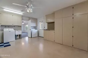 10733 W Saratoga Cir, Sun City, AZ 85351 - Photo 24