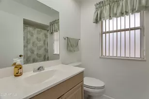 10733 W Saratoga Cir, Sun City, AZ 85351 - Photo 18