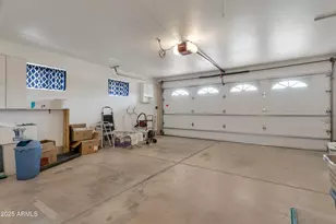 10733 W Saratoga Cir, Sun City, AZ 85351 - Photo 26