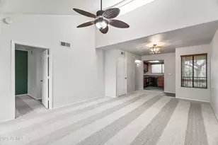 9990 N Scottsdale Rd, Paradise Valley, AZ 85253 - Photo 4