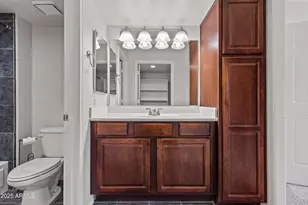 9990 N Scottsdale Rd, Paradise Valley, AZ 85253 - Photo 18