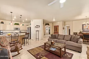 17651 N Coconino Dr, Surprise, AZ 85374 - Photo 4