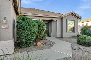 3640 E Torrey Pines Ln, Chandler, AZ 85249 - Photo 8