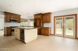 3608 N 56th St, Phoenix, AZ 85018 - Photo 4