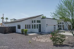 2345 N 28th Pl, Phoenix, AZ 85008 - Photo 2