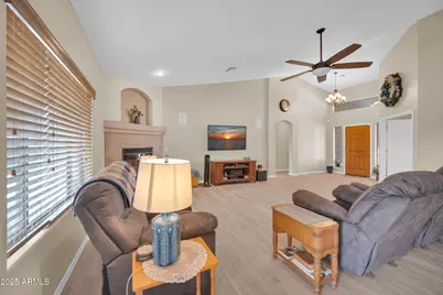 2603 S 200th Lane S, Buckeye, AZ 85326 - Photo 6