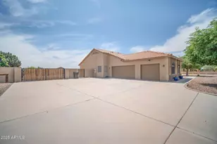 2603 S 200th Ln S, Buckeye, AZ 85326 - Photo 4