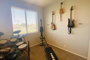 6047 W Morrow Dr, Glendale, AZ 85308 - Photo 30