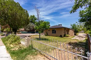 1134 W 2nd St, Mesa, AZ 85201 - Photo 6