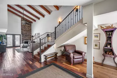 4242 N 44th Street, Phoenix, AZ 85018 - Photo 1