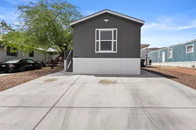 1123 W Summerside Road, Phoenix, AZ 85041 - Photo 1