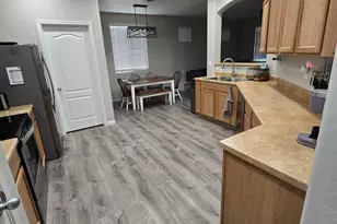 17328 W Pinnacle Vista Dr Dr, Surprise, AZ 85387 - Photo 6